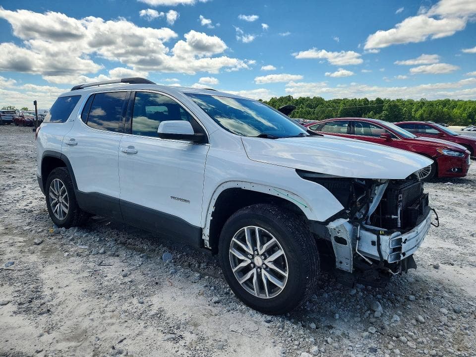 2017 GMC ACADIA SLE 4