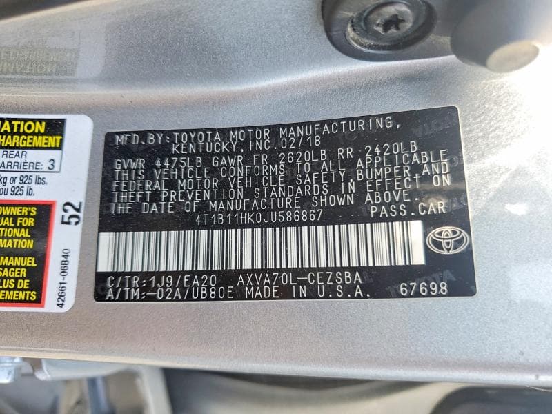 2018 TOYOTA CAMRY SE 12