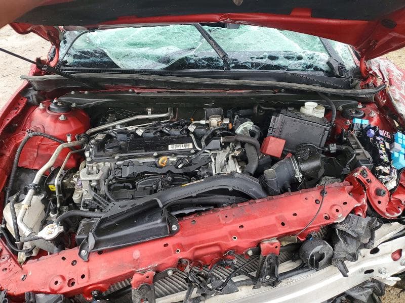 2020 TOYOTA CAMRY SE SE 11