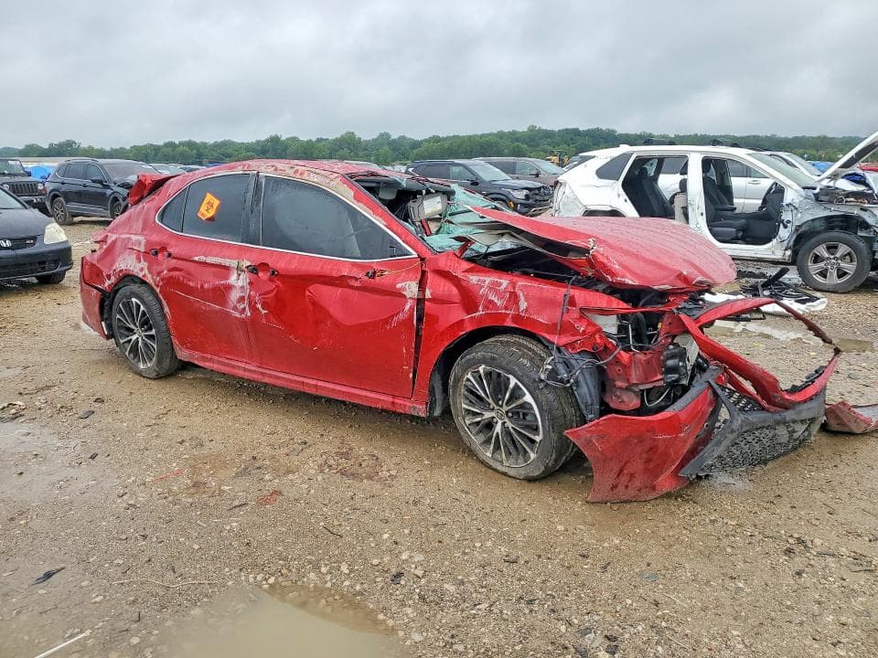 2020 TOYOTA CAMRY SE SE 4