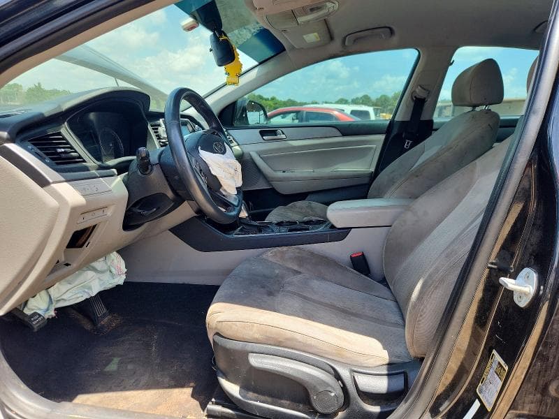 2019 HYUNDAI SONATA HYBRID SE 7