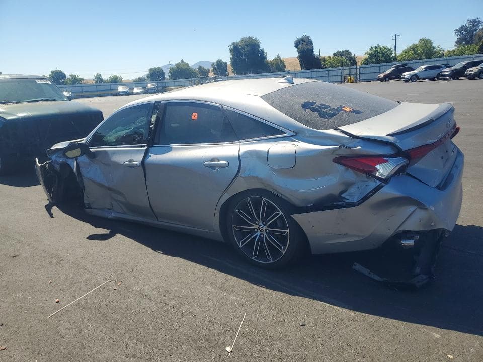 2022 TOYOTA AVALON TOURING 2