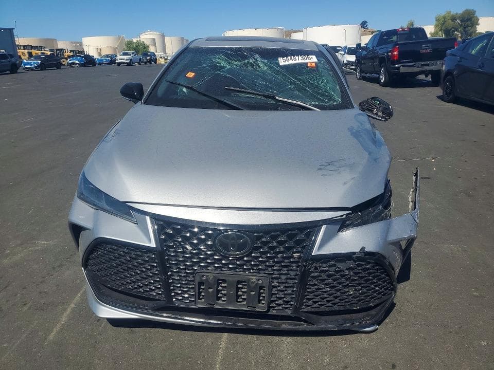 2022 TOYOTA AVALON TOURING 5