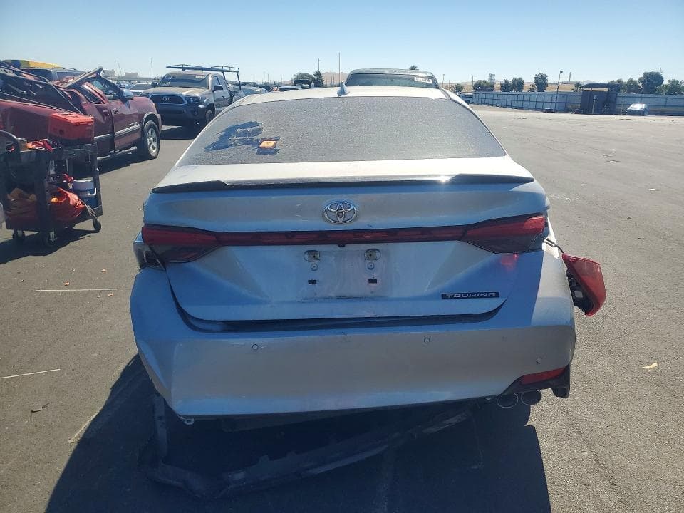 2022 TOYOTA AVALON TOURING 6