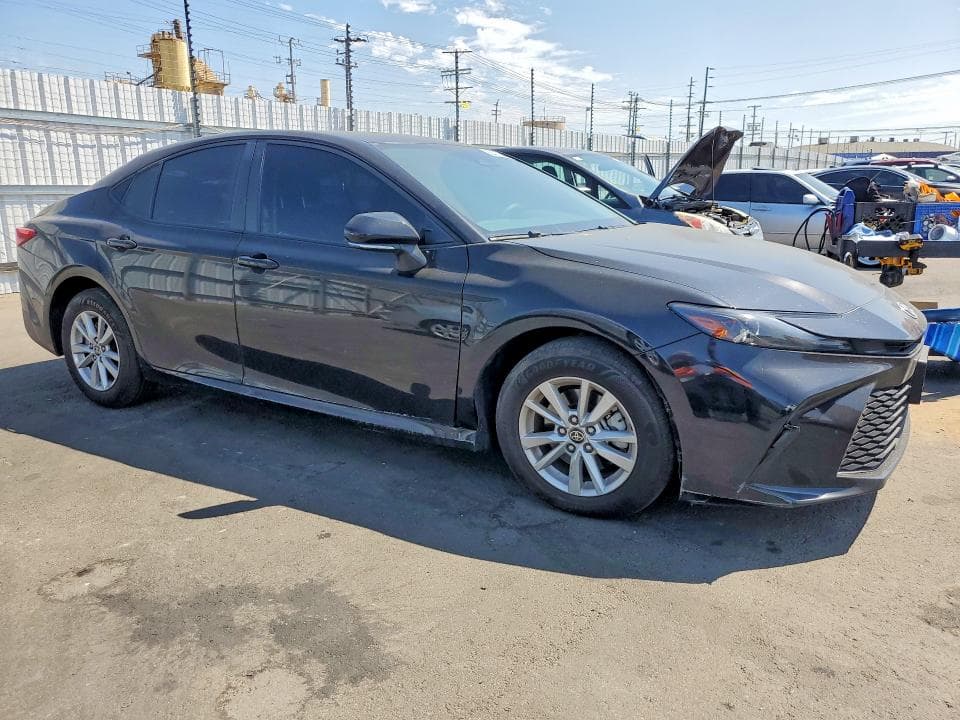 2025 TOYOTA CAMRY LE 4