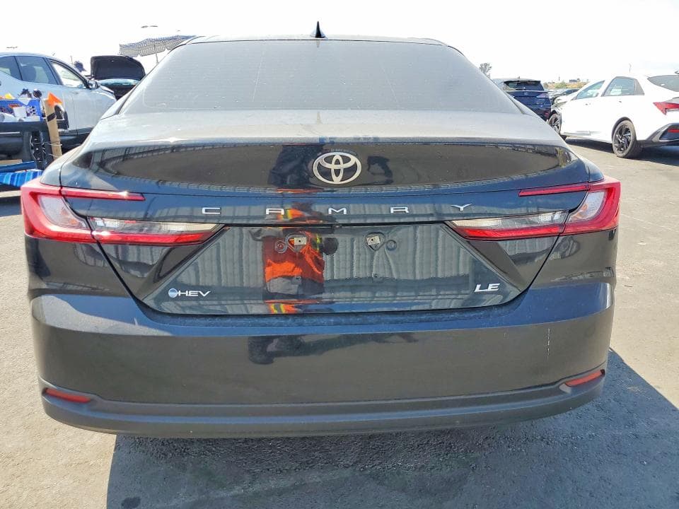 2025 TOYOTA CAMRY LE 6