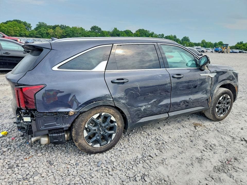 2026 KIA SORENTO S 3