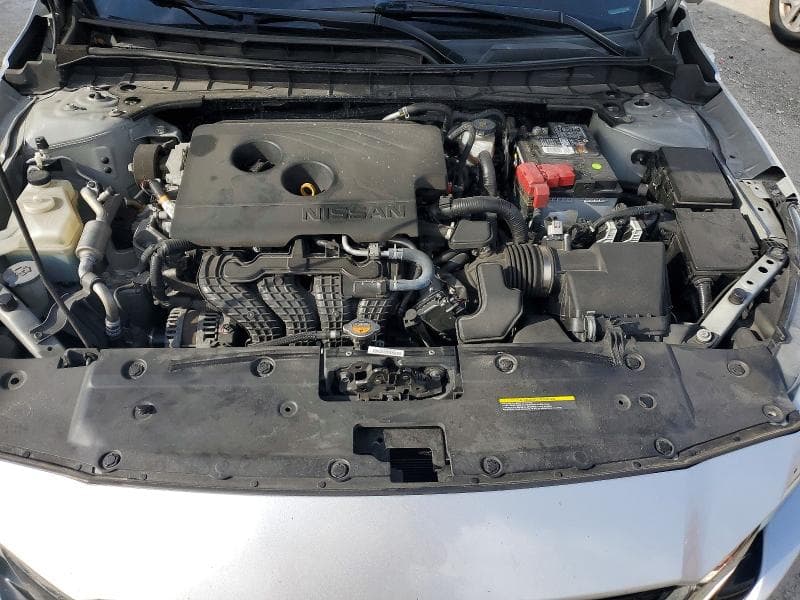 2019 NISSAN ALTIMA SR 11