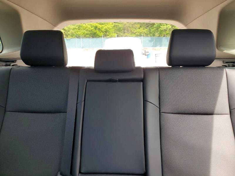 2026 TOYOTA RAV4 XLE PREMIUM 10