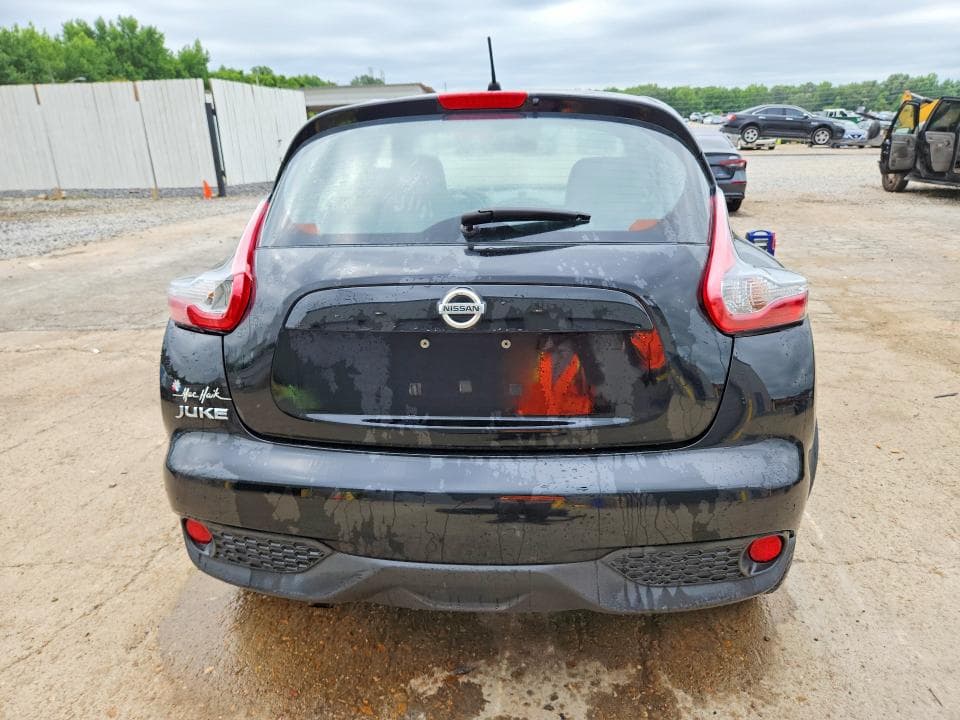 2017 NISSAN JUKE S 6