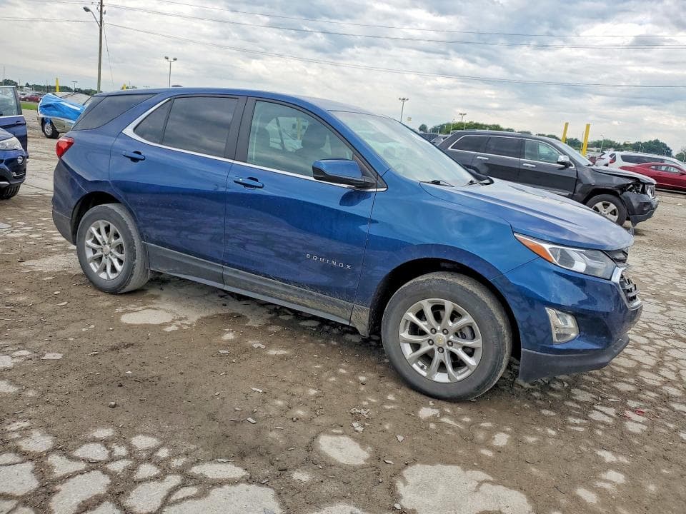 2021 CHEVROLET EQUINOX LT 4