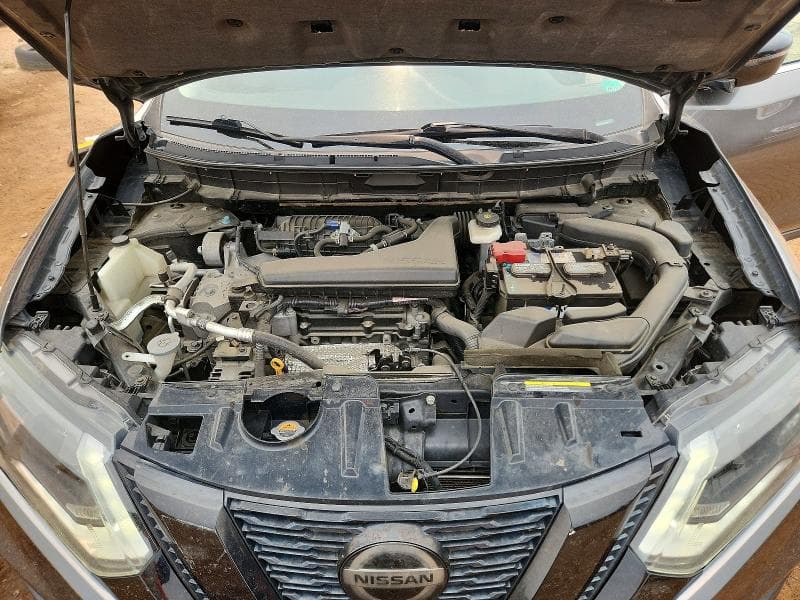 2018 NISSAN ROGUE SV 11