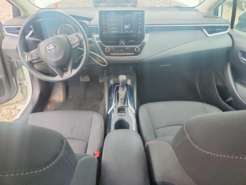 2021 TOYOTA COROLLA LE 8