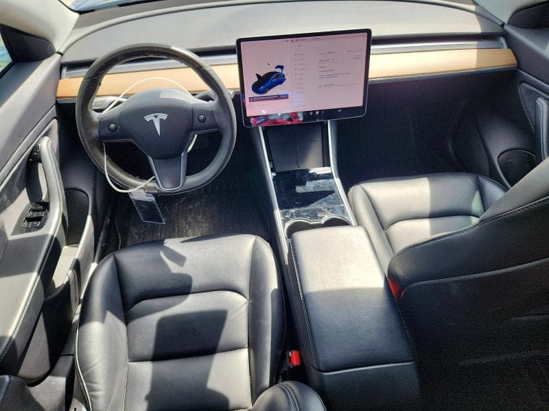 2019 TESLA MODEL 3 8