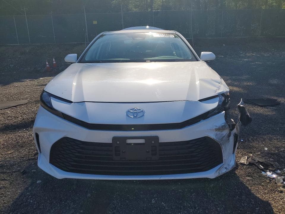 2026 TOYOTA CAMRY LE 5