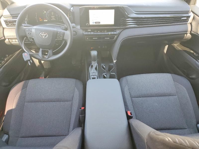 2026 TOYOTA CAMRY LE 8