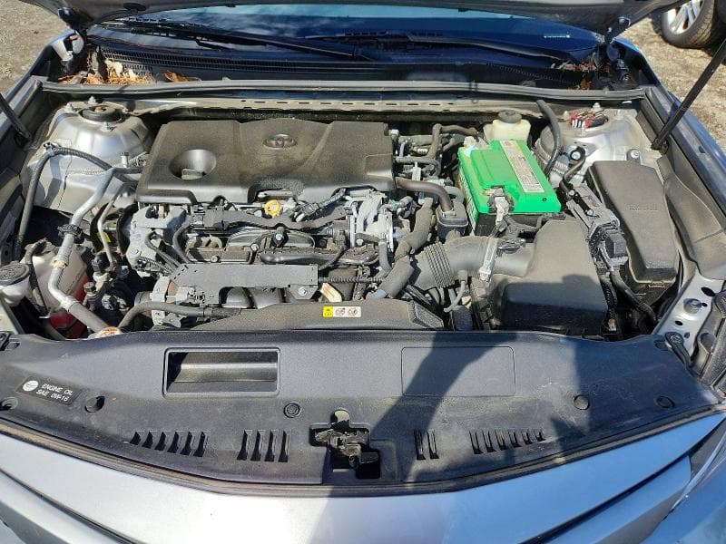 2018 TOYOTA CAMRY LE 11