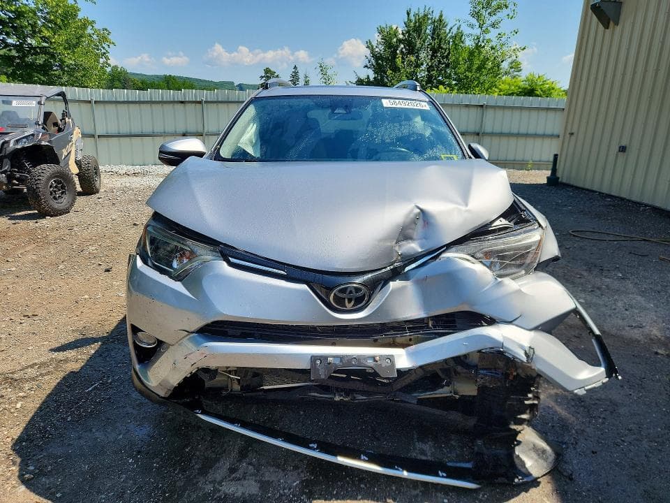 2017 TOYOTA RAV4 XLE XLE 5