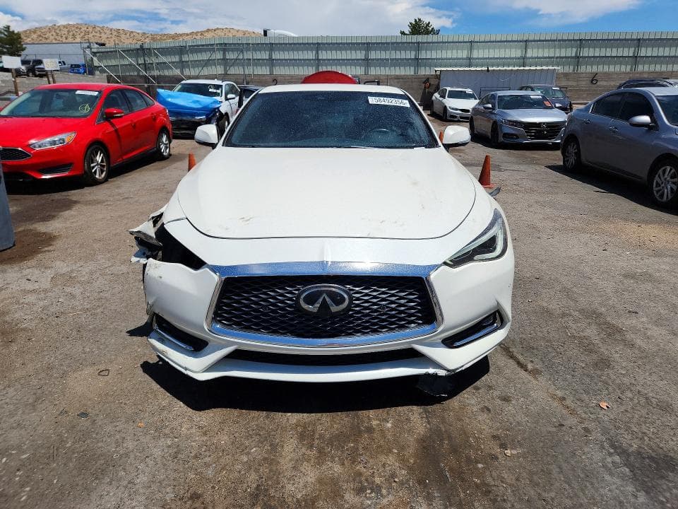2021 INFINITI Q60 LUXE 5