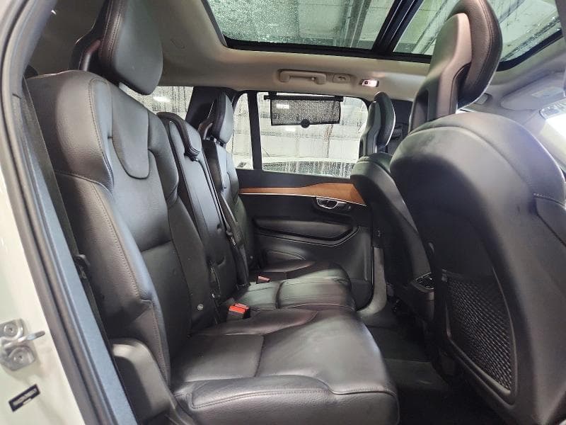 2021 VOLVO XC90 T6 MOMENTUM T6 MOMENTUM 11