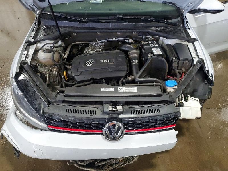 2018 VOLKSWAGEN GTI S/SE 11