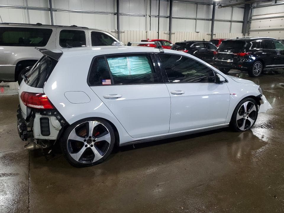 2018 VOLKSWAGEN GTI S/SE 3