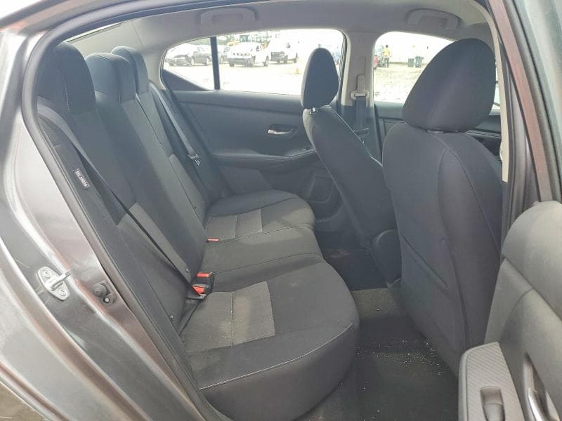 2023 NISSAN SENTRA SV 10