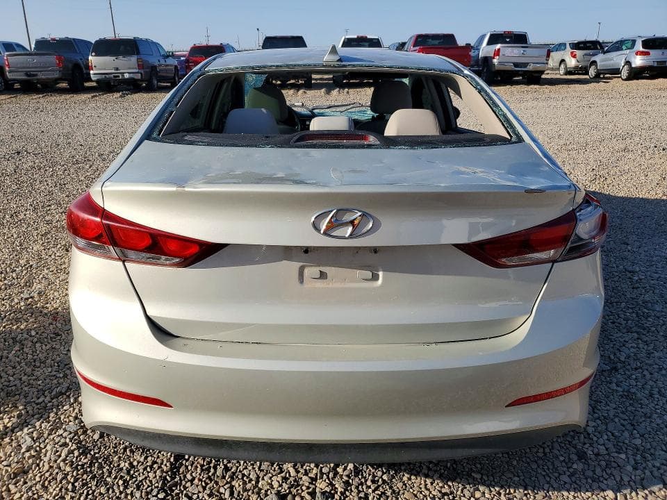 2017 HYUNDAI ELANTRA SE SE 6