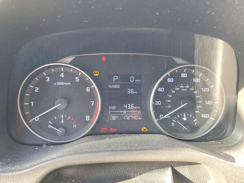 2017 HYUNDAI ELANTRA SE SE 9