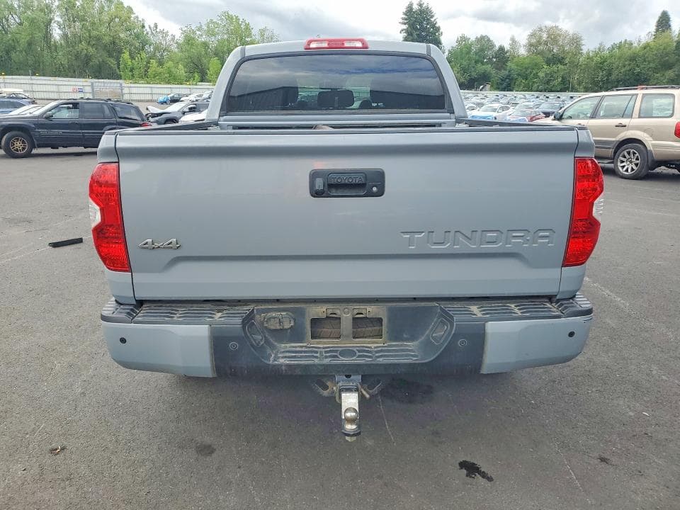 2018 TOYOTA TUNDRA CREWMAX LIMITED CREWMAX LIMITED 6