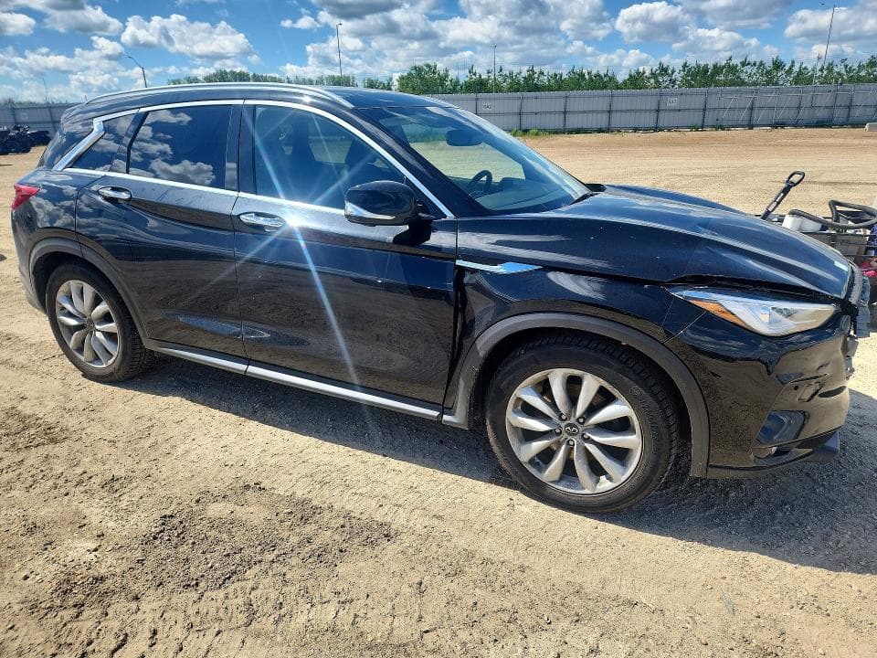 2019 INFINITI QX50 PURE 4