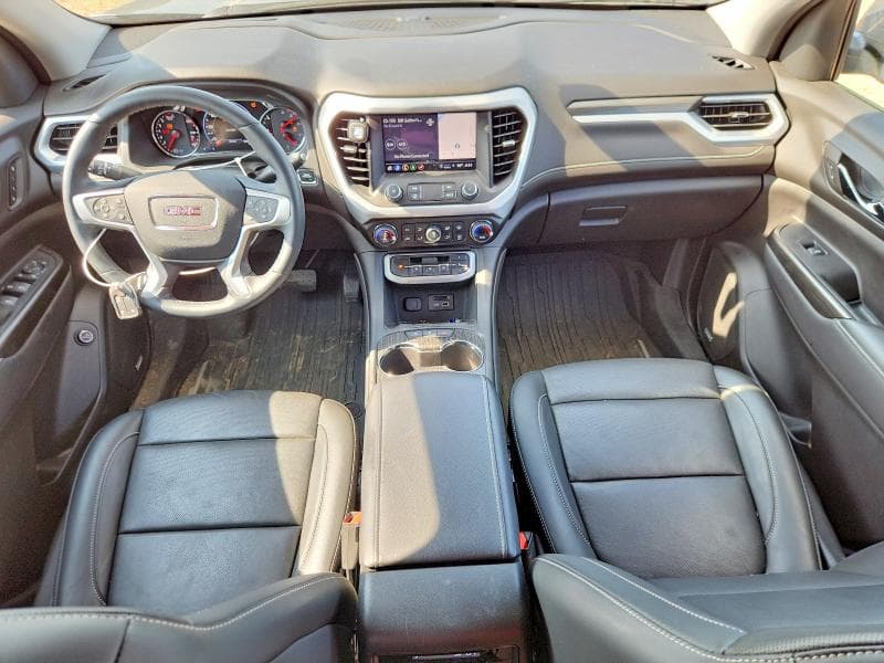 2023 GMC ACADIA SLT 8