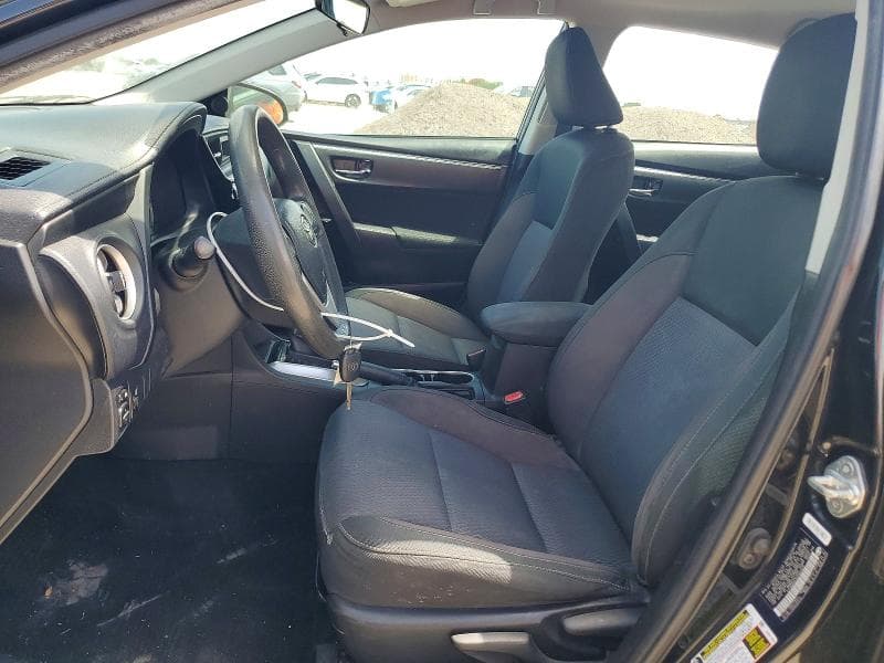 2019 TOYOTA COROLLA LE 7