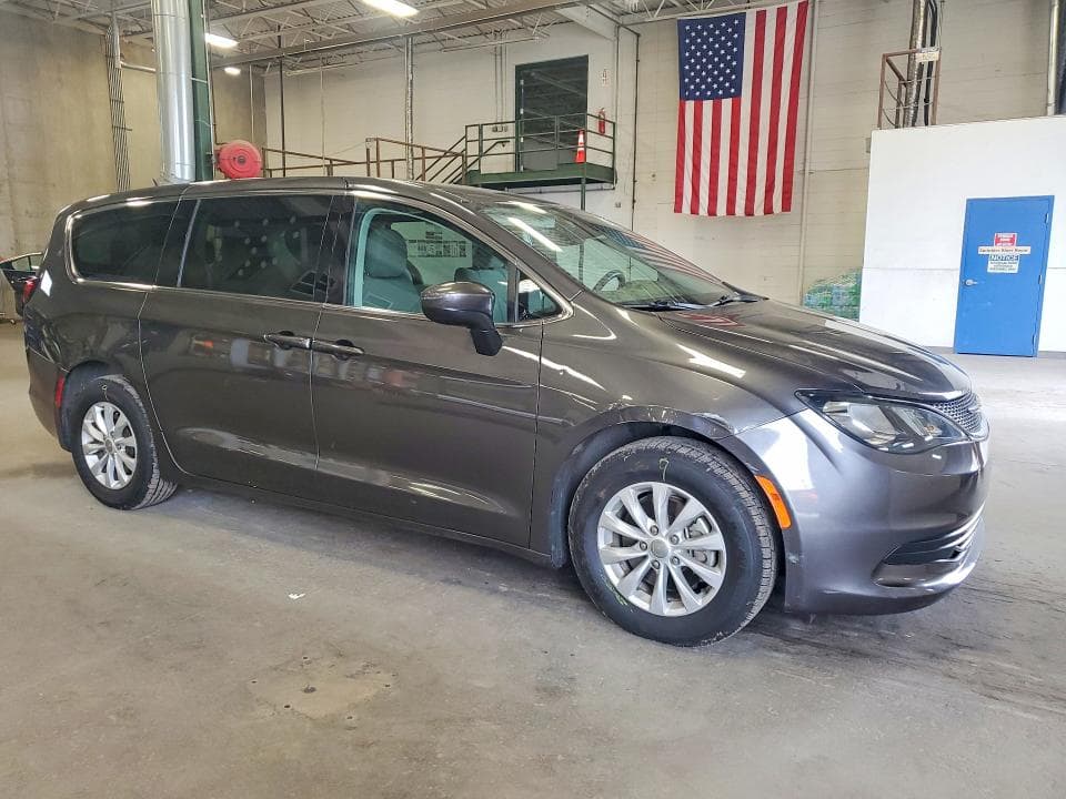 2017 CHRYSLER PACIFICA TOURING 4