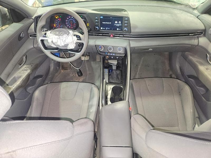2021 HYUNDAI ELANTRA SE SE 8