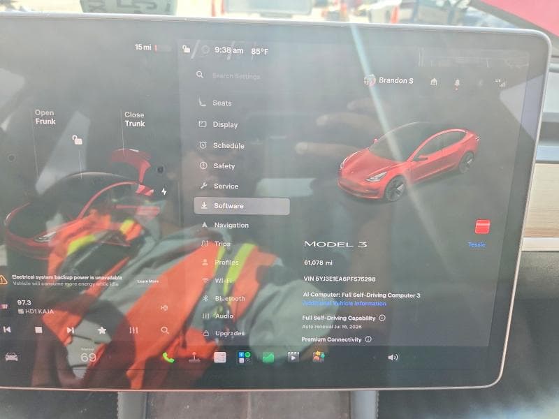 2023 TESLA MODEL 3 9