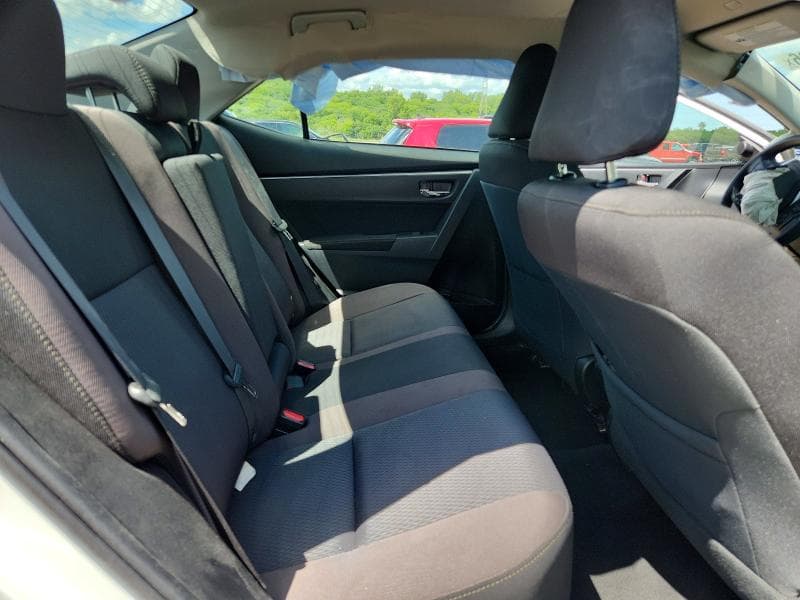 2019 TOYOTA COROLLA LE 10