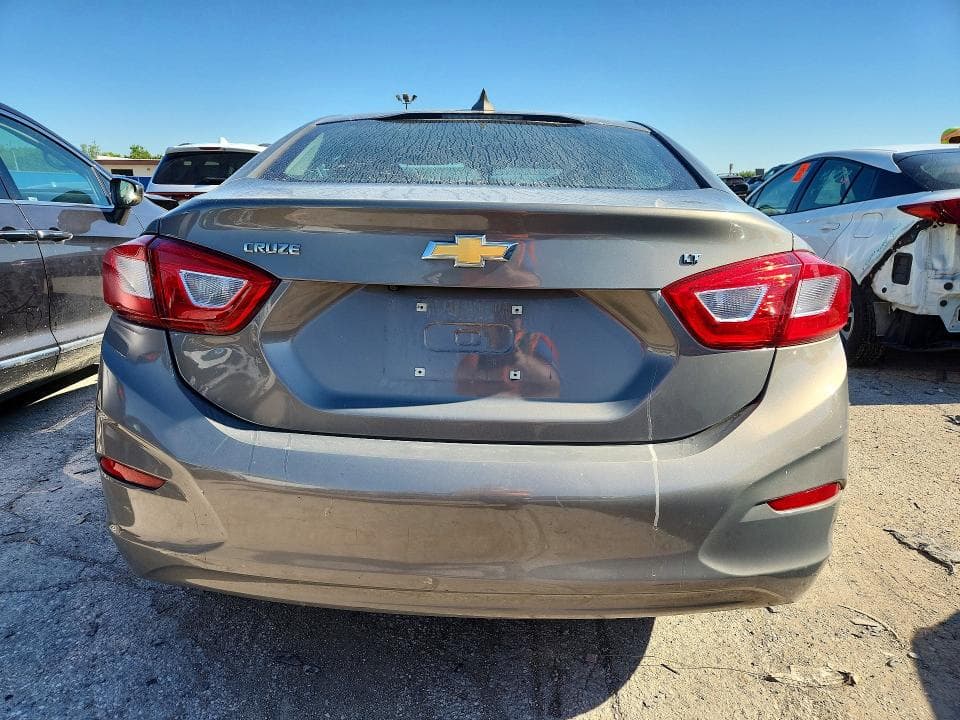 2017 CHEVROLET CRUZE LT 6