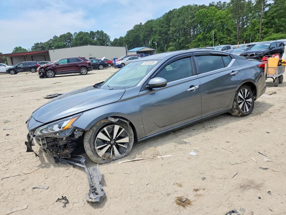 2021 NISSAN ALTIMA SV - 1
