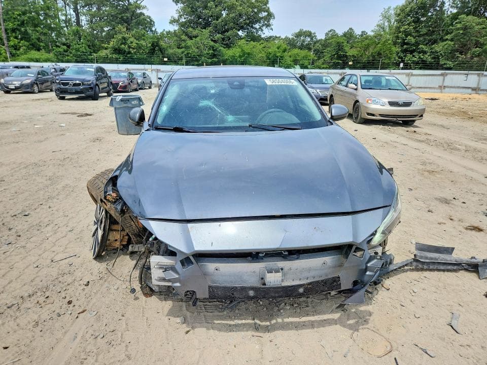 2021 NISSAN ALTIMA SV 5