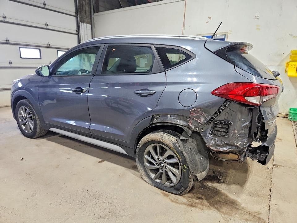 2017 HYUNDAI TUCSON SE 2