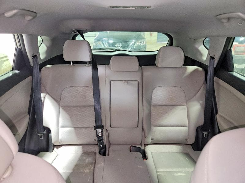 2017 HYUNDAI TUCSON SE 10