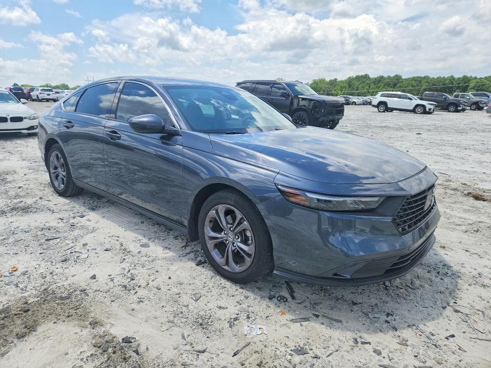 2024 HONDA ACCORD EX 4