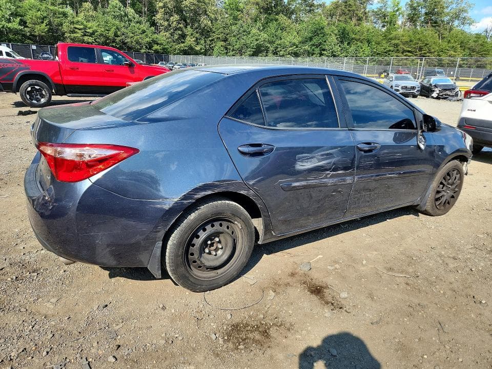 2019 TOYOTA COROLLA LE 3