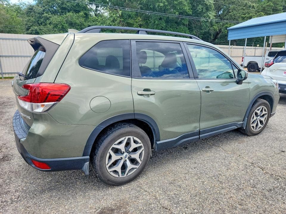 2020 SUBARU FORESTER PREMIUM 3