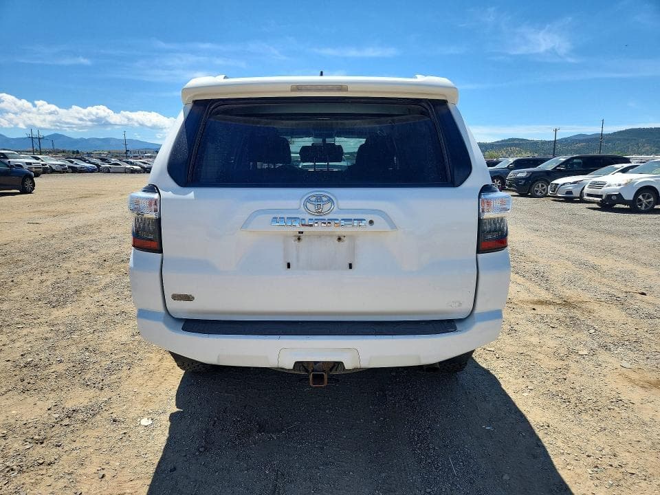 2017 TOYOTA 4RUNNER SR5 SR5 6