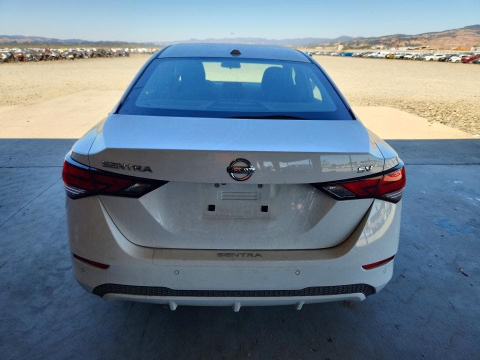 2022 NISSAN SENTRA SV SV 6