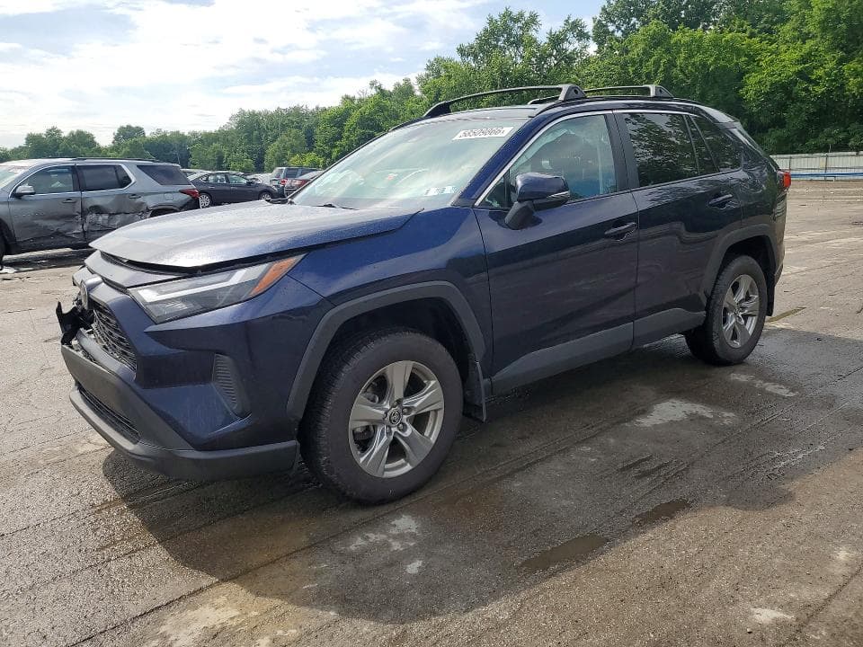 2024 TOYOTA RAV4 XLE - 1