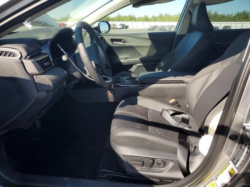 2026 TOYOTA CAMRY XLE 7