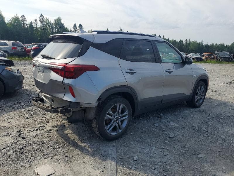 2022 KIA SELTOS LX 3